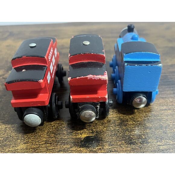 Thomas & Friends Wooden Railway Thomas The Train & Sodor Line Caboose Lot of 3 - Picture 5 of 16